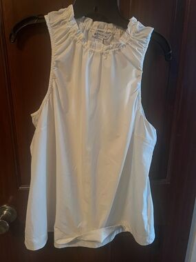Athleta White Ruffle-Neck Sleeveless Tank